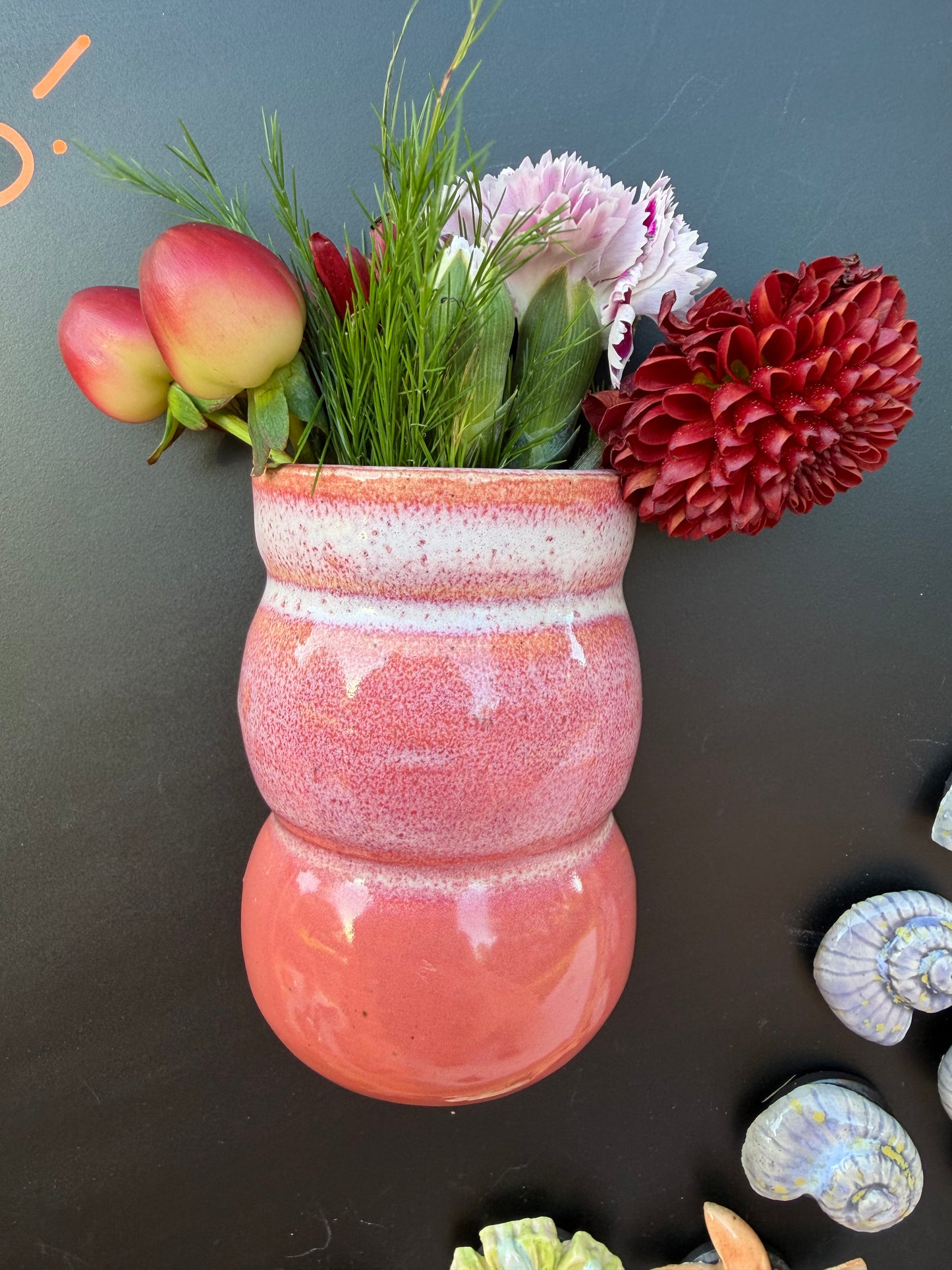 Bubble Pink Magnetic Mini Vase