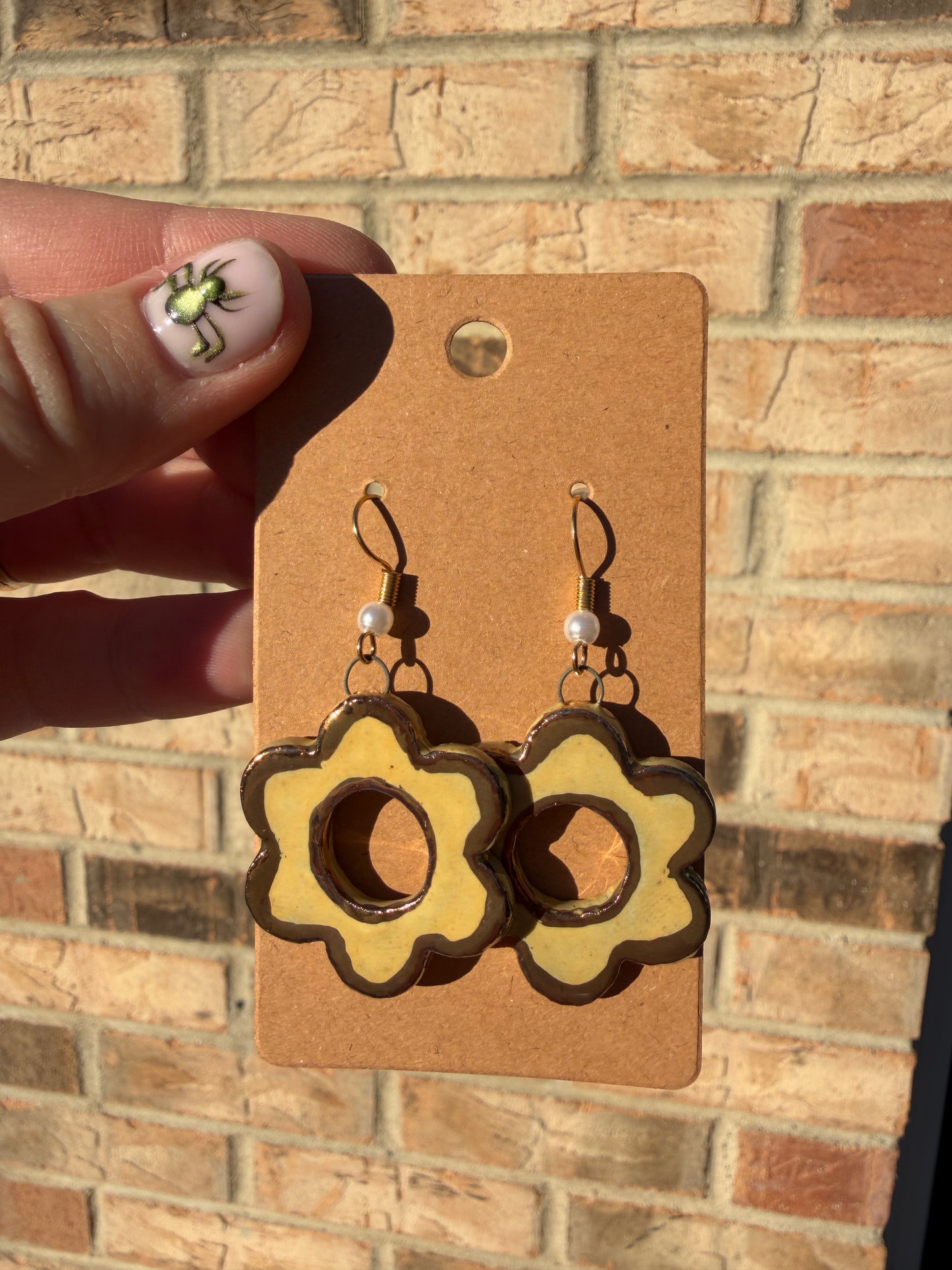 Bronze Edge Floral Earrings